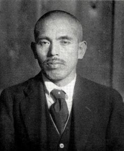 椎尾弁匡